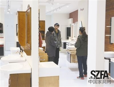 由于家居產品的特殊性，線下的體驗是目前家居賣場最拿手的招數。